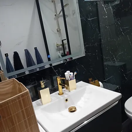 Lejlighed Kawalerka Superior Centrum Blisko Pkp *